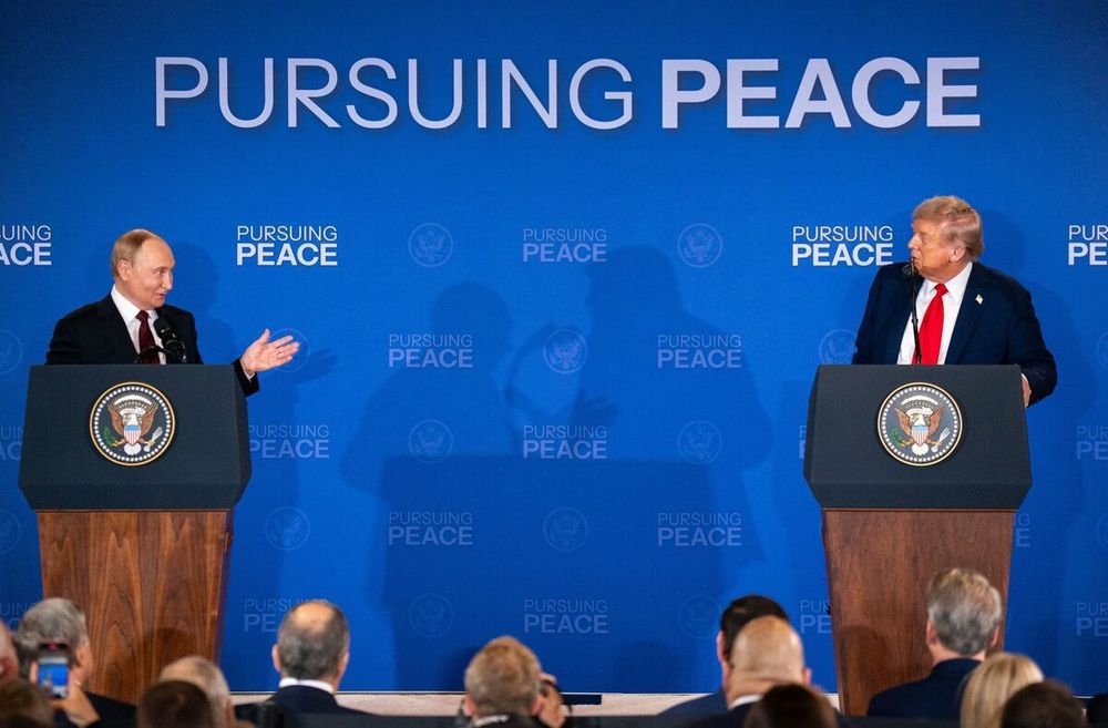 US President Donald Trump warned of “an economic war” if he cannot get Russia’s Vladimir Putin and Ukraine’s Volodymyr Zelenskiy to end their conflict, saying he had “very serious” consequences in mind if the fighting continues.