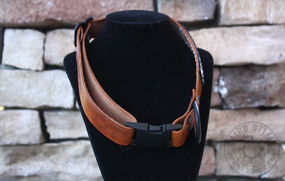 Front view of the collar on a black stand