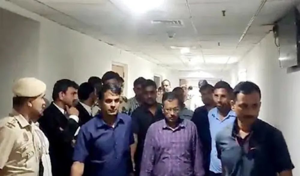 राजनीतिक उथल-पुथल के बीच दिल्ली कोर्ट ने अरविंद केजरीवाल की ईडी हिरासत बढ़ा दी