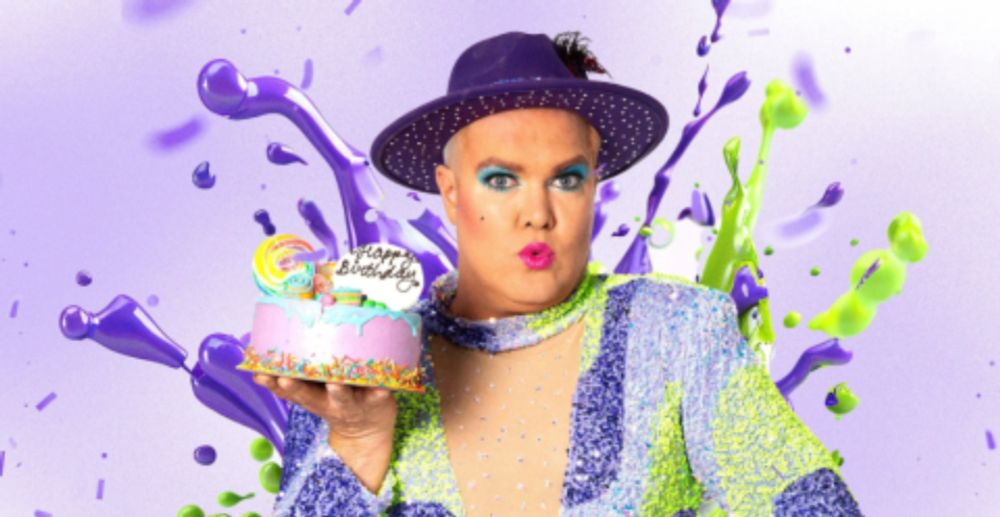 Hans joins us for a live to air chat during his Young, Fun & 21 cabaret tour. Tour — Hans
