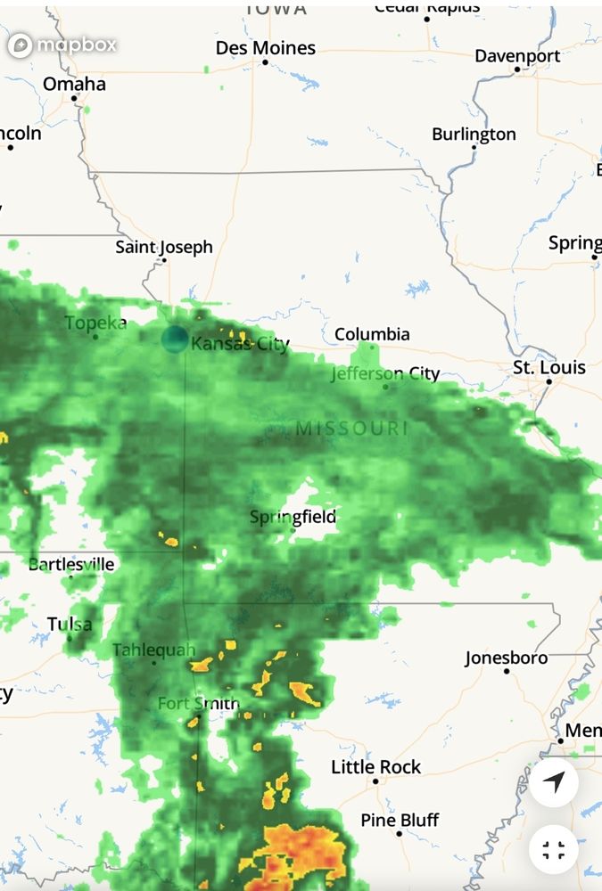 Current radar. Rain approaching the Kansas City area.