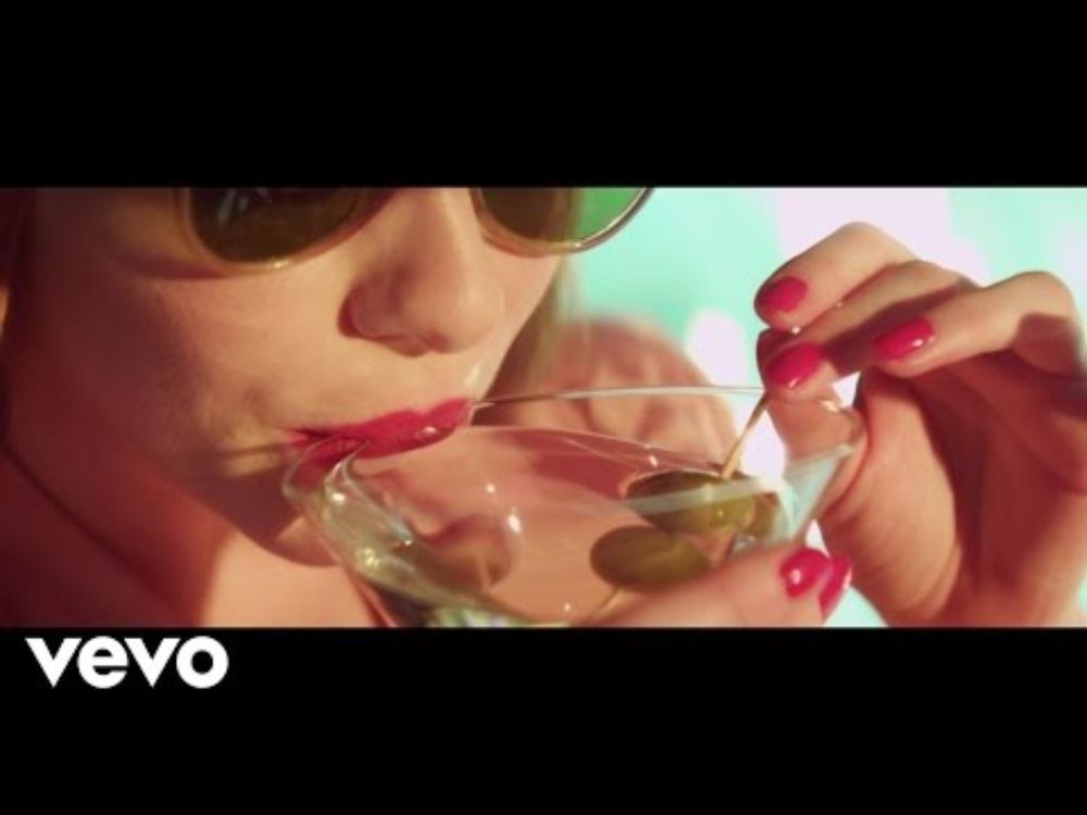 Broken Bells, Danger Mouse, James Mercer - The Ghost Inside (Official Video)