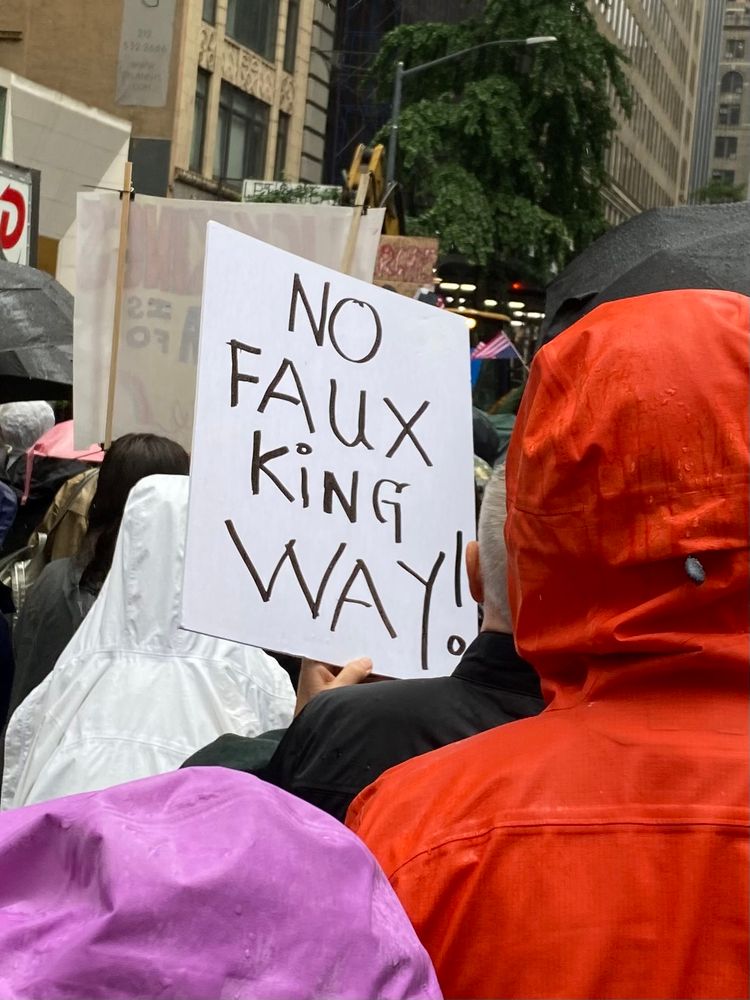 The sign reads: No Faux King Way!