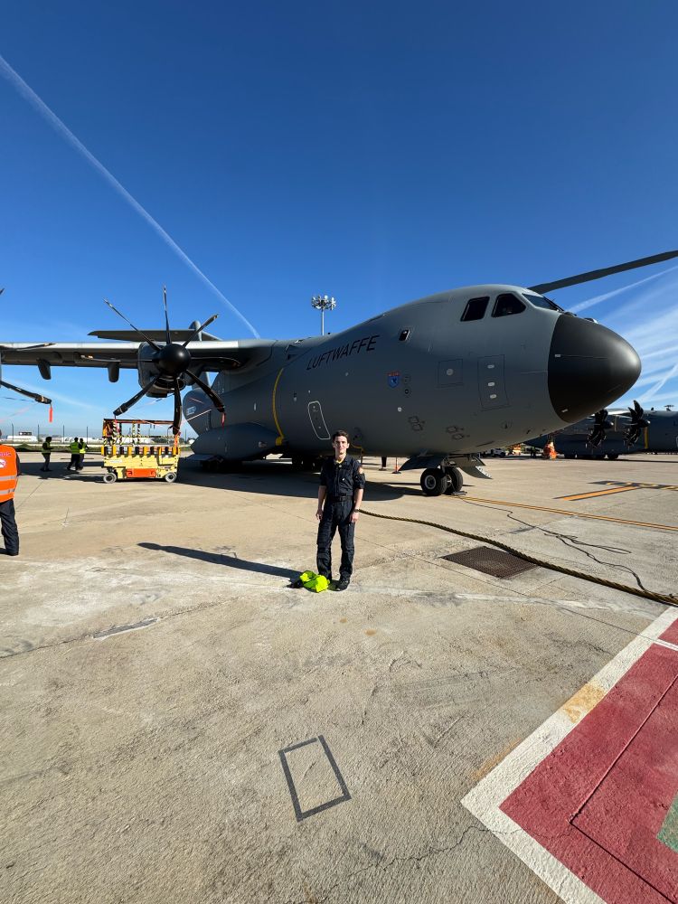 A picture of Chris Lomas in front of the airbus A400