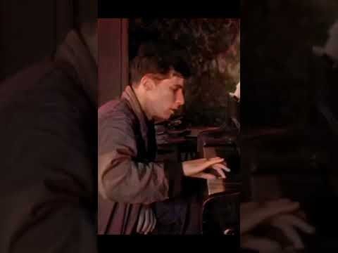 Glenn Gould playing Bach at his retreat in Toronto 🤯