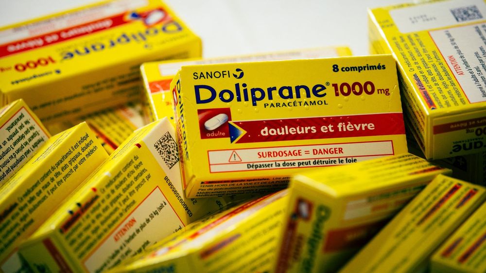 "Il faudra être très vigilant" : doit-on s'inquiéter de la vente du Doliprane par Sanofi à un fonds d'investissement américain ?