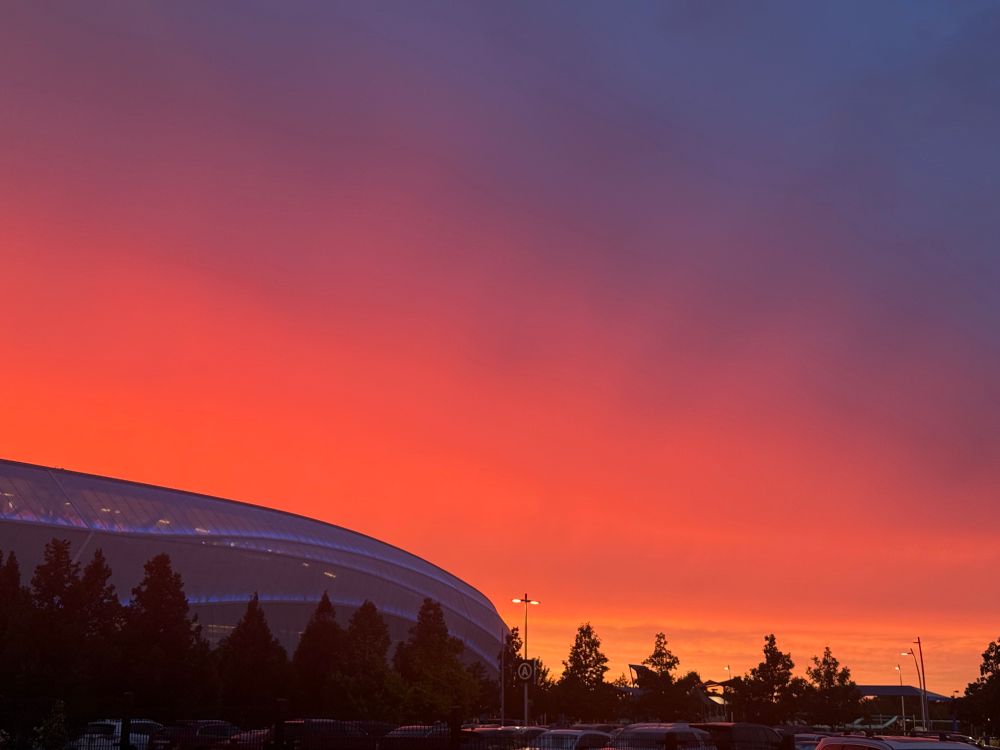 Gorgeous sunset over Allianz Field