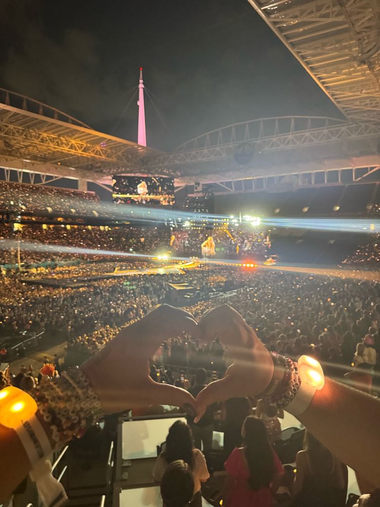 Heart hands during fearless set 