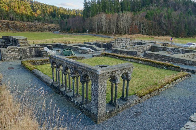 The first Cistercian monastery, Lyse near Bergen, was founded in 1146 by monks from Fountains near York, at the behest of Sigurd, the Bishop of Bergen. 