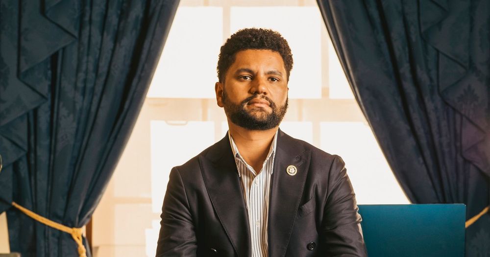 Why Maxwell Frost wants Democrats to "get caught fighting"