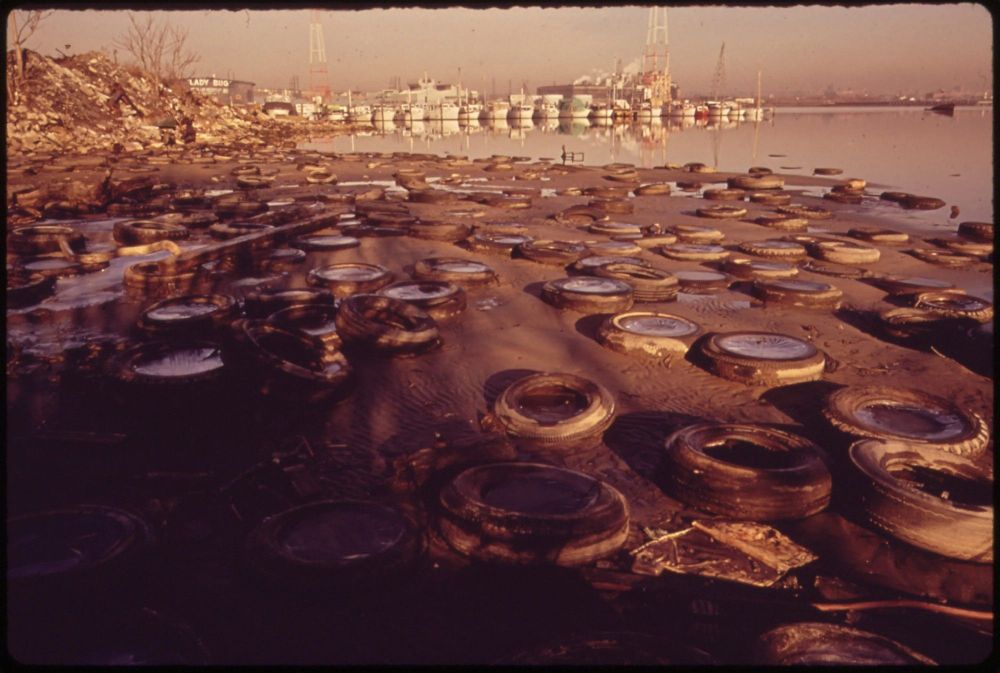 Baltimore Harbor filled with tires. U.S. National Archives photo. (Vice article)