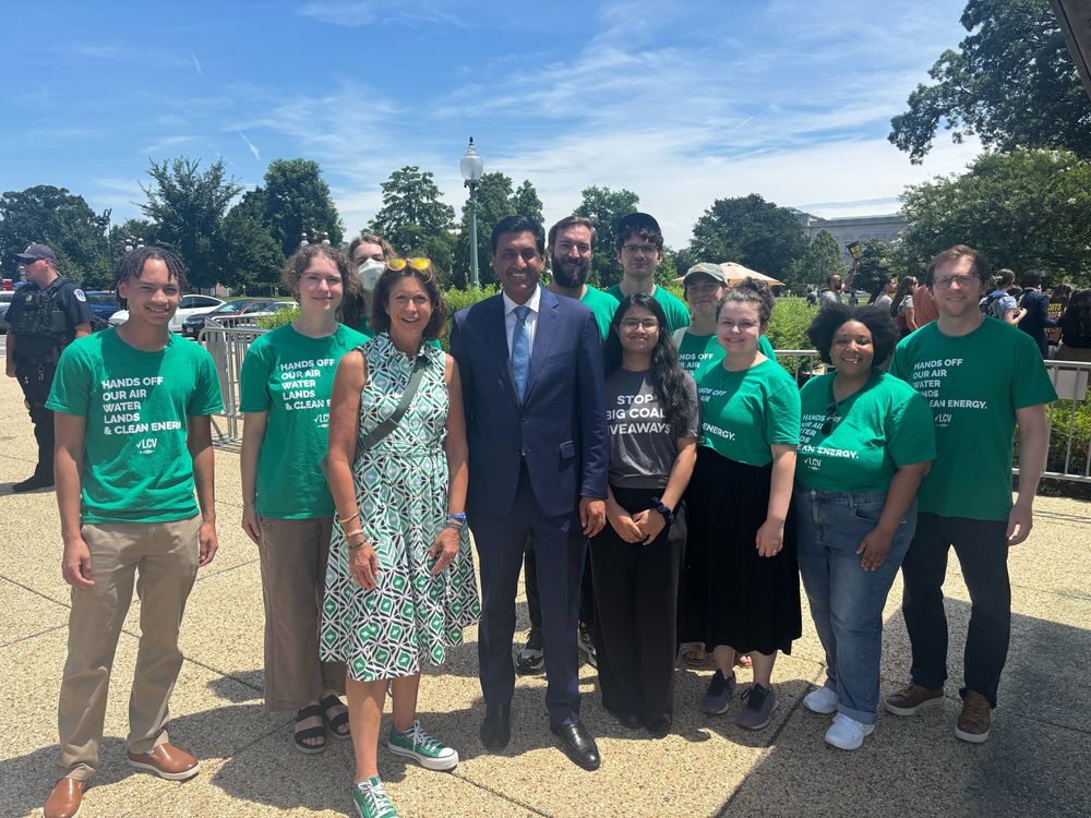 Image of advocates on the Hill with Rep. Khanna