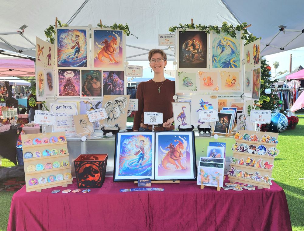 Outdoor art market set up of Heidi Neunhoffer's art