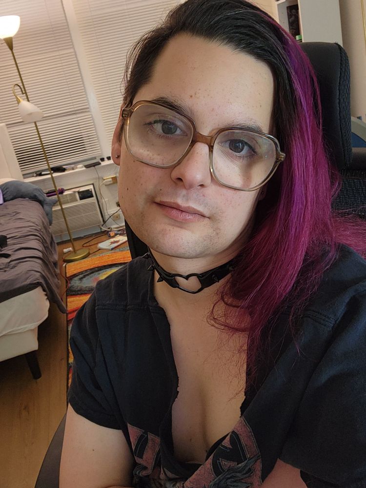 Selfie in a crop top with all the cleavage I have to offer