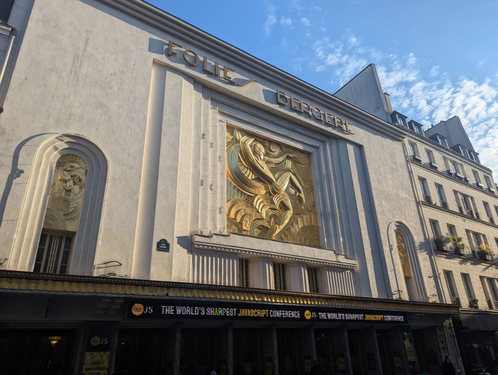 Entrance to dotJS conference 