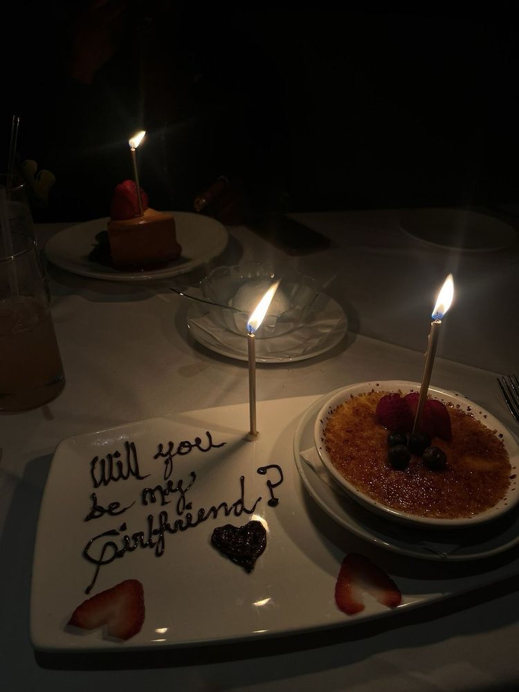 romance aesthetic 