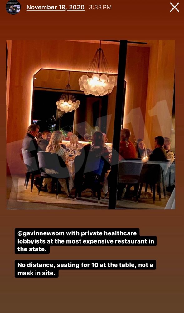 @gavinnewsom with private healthcare lobbyists at the most expensive restaurant in the state.
No distance, seating for 10 at the table, not a mask in site. ( November 2020)