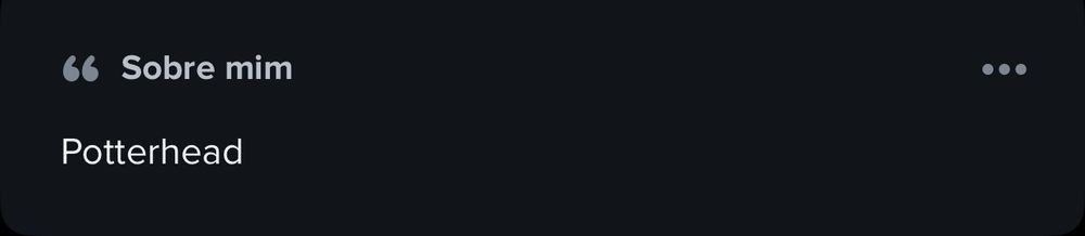 captura de tela do tinder em que a pessoa escreveu na bio “potterhead”