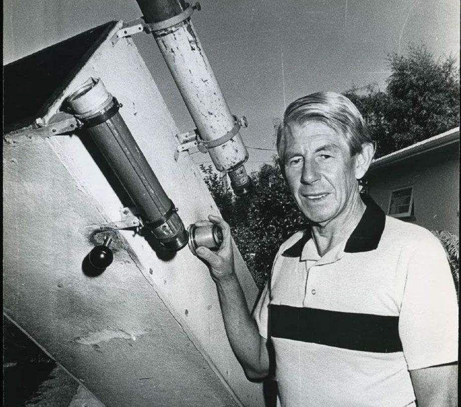 Image of Albert Jones, discoverer of C/1946 P1, Image credit: South Canterbury Museum, https://scopetrader.com/bird-jones-telescope/ 

