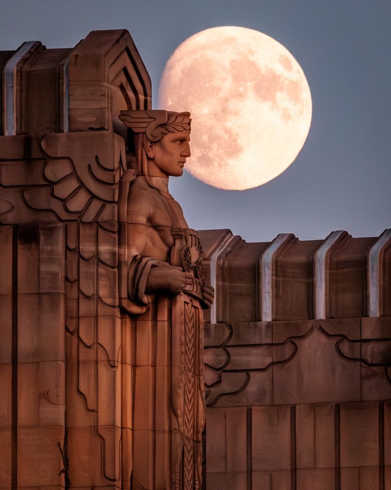Full moon pic of Guardian of transportation 
by Gabe Wasylko 