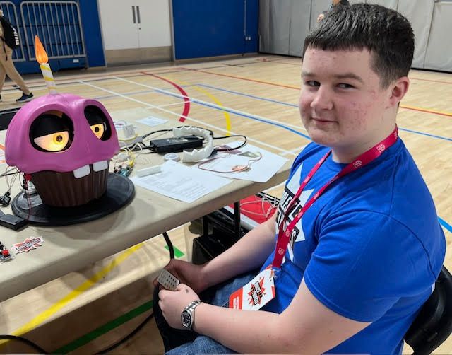 Fionns 'cup cake', 3d printed, arduino controlled