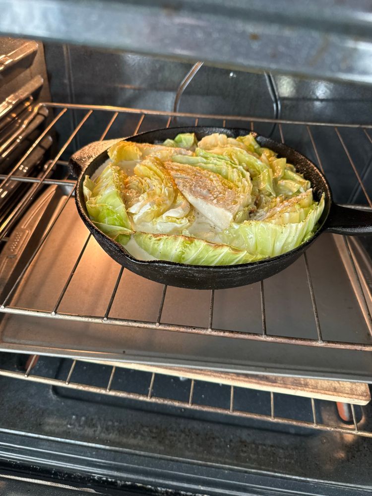 Cabbage after drying out with a cream / garlic / spiced mixture to gratin it. 