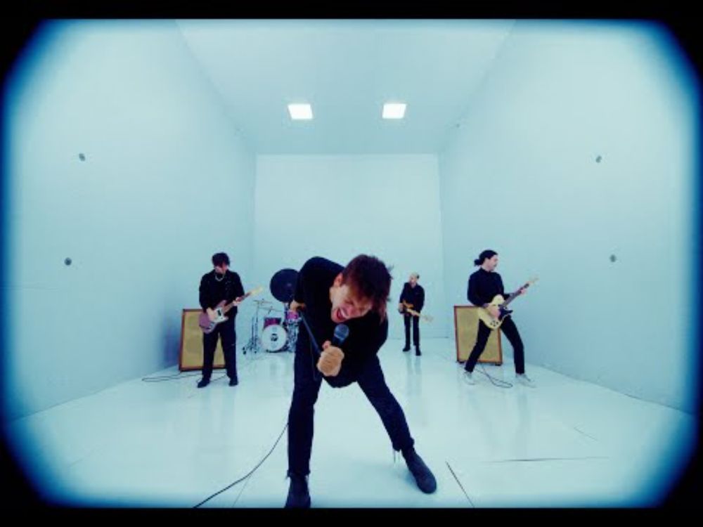 Real Friends - Waiting Room (Official Music Video)