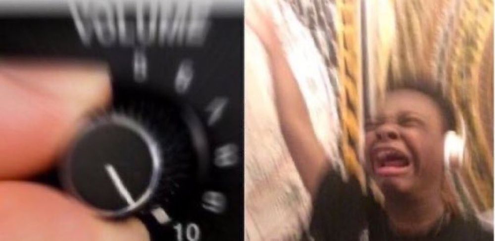 Meme bestehend aus zwei Bildern: links wird die Lautstärke auf maximum gedreht und rechts reißt eine Person den Arm in die Luft und schreit zur Musik