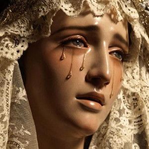 Weeping Virgin Mary statue