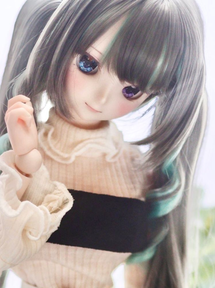 初音ミクNT typeカルカレア(ハイライトなし、通常虹彩版)

こちらのアイは鍾乳洞･洞窟･鍾乳をイメージしたアイです。

ハイライトあり(通常虹彩、小虹彩)
ハイライトなし(通常虹彩、小虹彩)

暗い鍾乳洞や洞窟イメージでハイライトのありなしを表現しました。

7月アイドール東京にて販売スタート❁⃘*.ﾟ