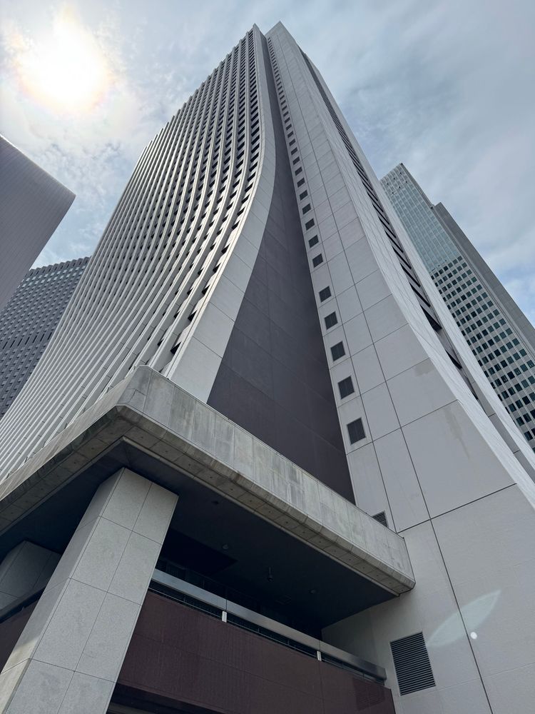 新宿
損保ジャパン本社ビル
Sompo Japan Head Office Building