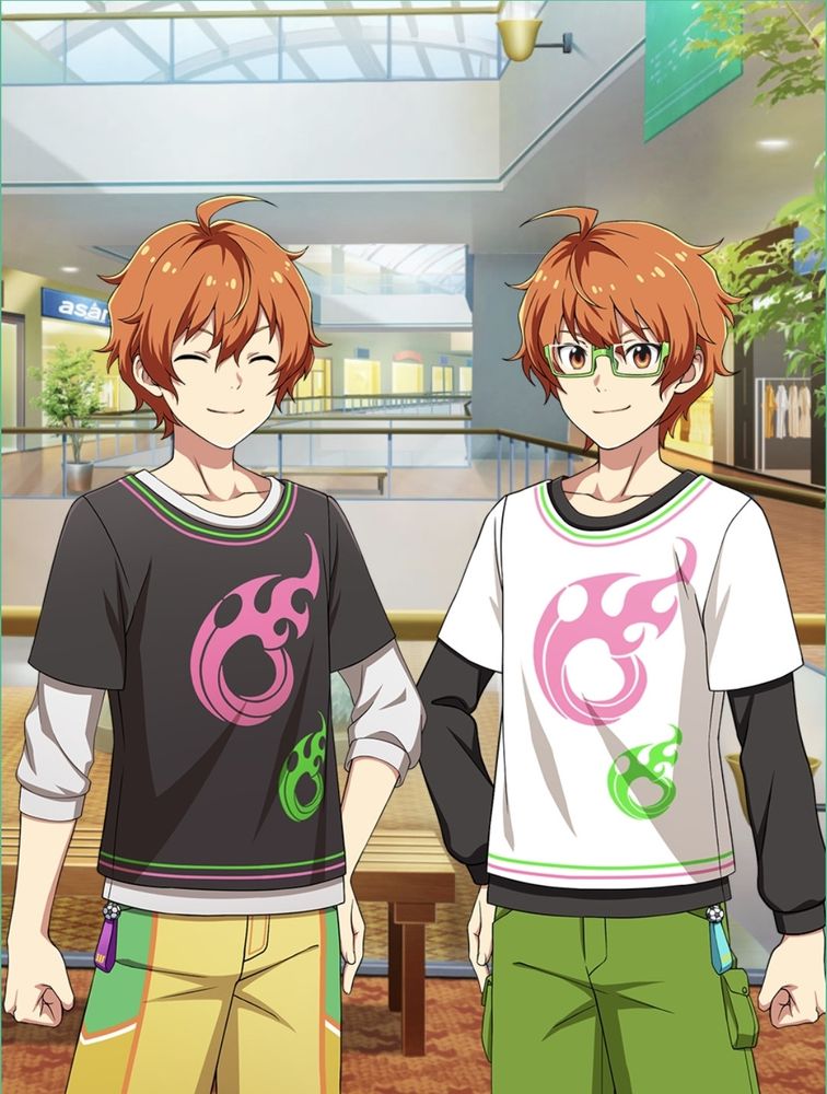 SideM　火の玉シャツの下に長袖を重ね着する蒼井悠介、蒼井享介