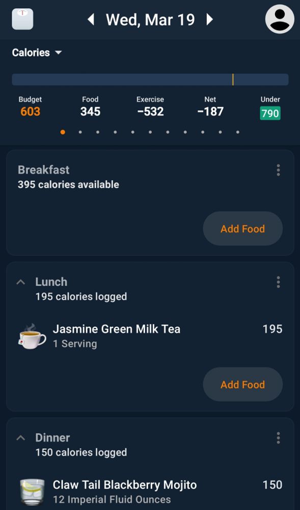 A daily food and calories log. It has an empty breakfast, a single Jasmine Green Milk Tea (195 calories) for lunch, and a single Blackberry Mojito White Claw (150 calories) for dinner.