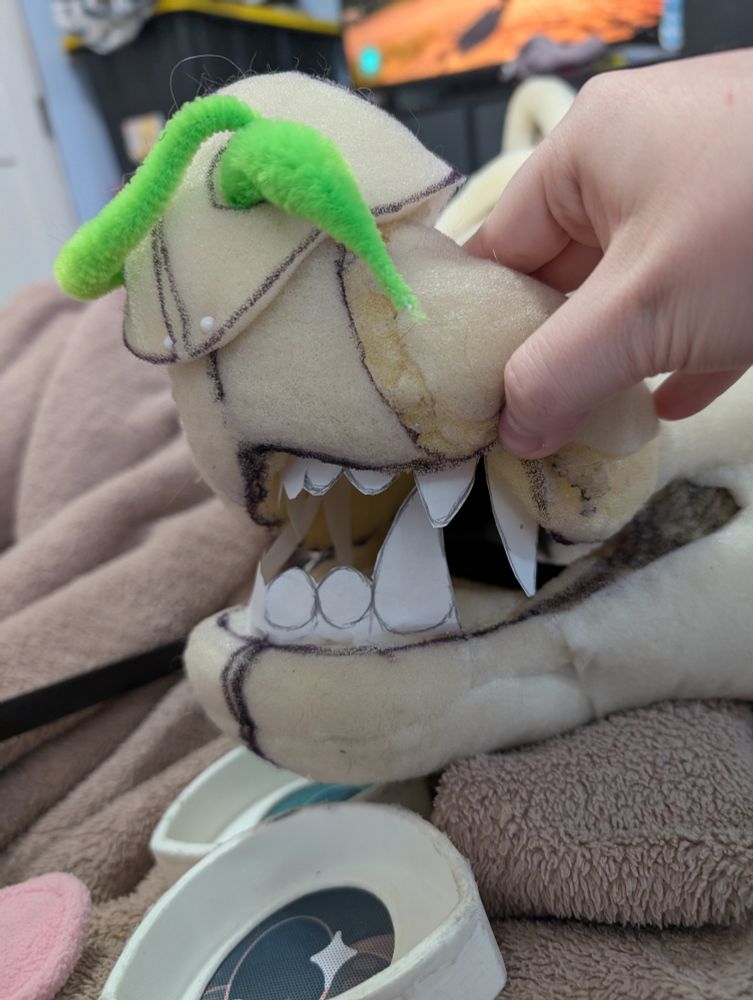 fursuit teeth pattern