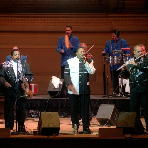 Orquesta Aragon - Siboney B  Les images peuvent être inexactes et/ou pas disponibles https://www.radiosouvenirsfm.com