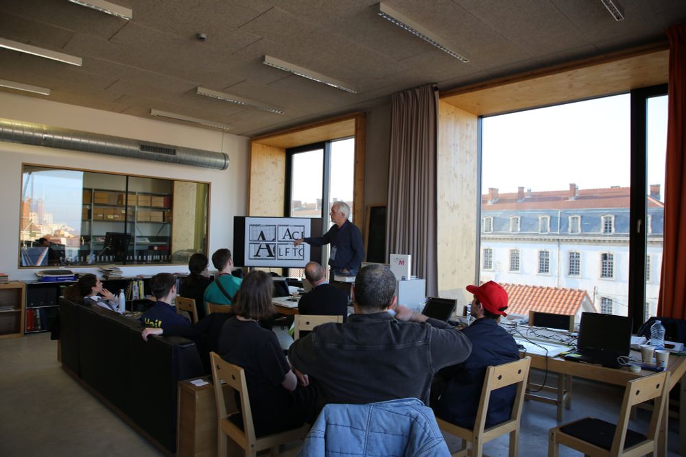 Photo showing participants at one of the conference’s workshops.