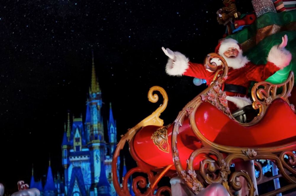 Walt Disney World Holiday Events Return With New Shows, Characters, and Seasonal Entertainment - World Traveled Family