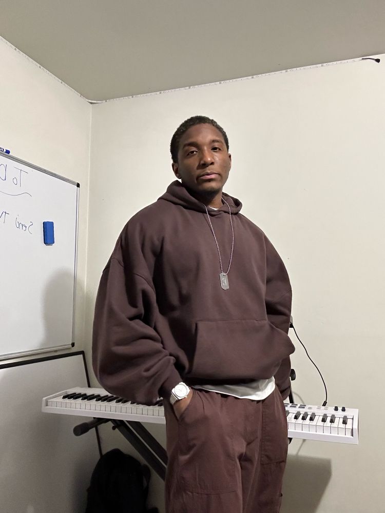 gorgeous man showing off his fit.