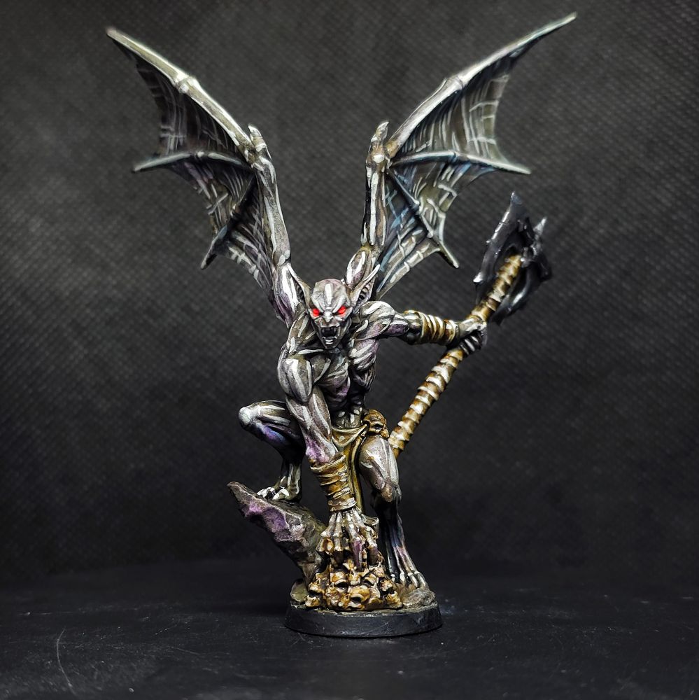 A more distant shot showing the whole body and wings 