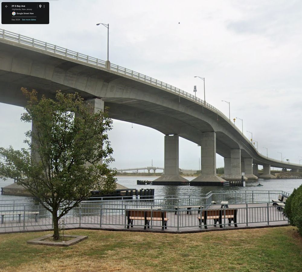 Google street view screenshot of the picture above