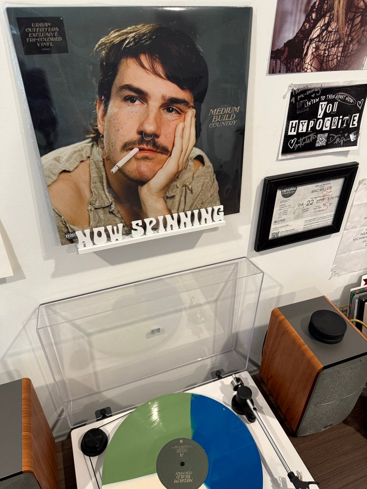 tricolor press of medium build's 2024 album "country"