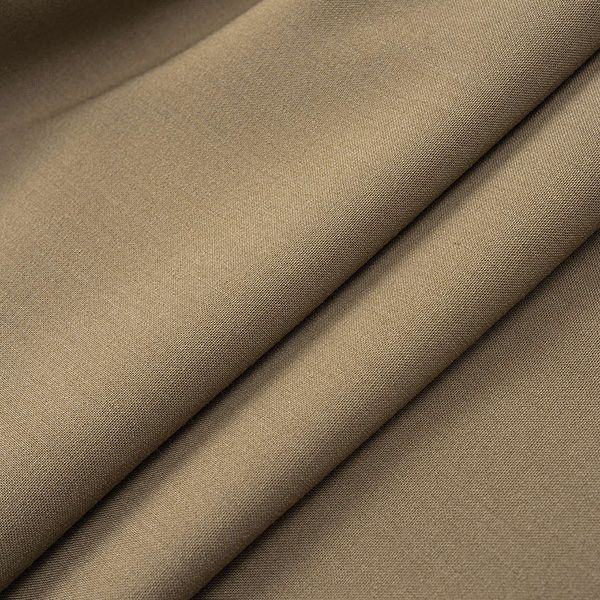 Wide-leg drama, everyday comfort 👖
These Khaki Pleated Trousers are slim at the waist and flow with elegance.
✔ No-sheer fabric
✔ 40.2" inseam
✔ Fits like a dream
→ https://taswiquh.online/Trousers/Khaki
#StyleDaily #KhakiVibes #WideLegTrend