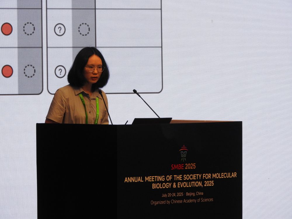 Huangyi He - Graduate Student Excellence Symposium