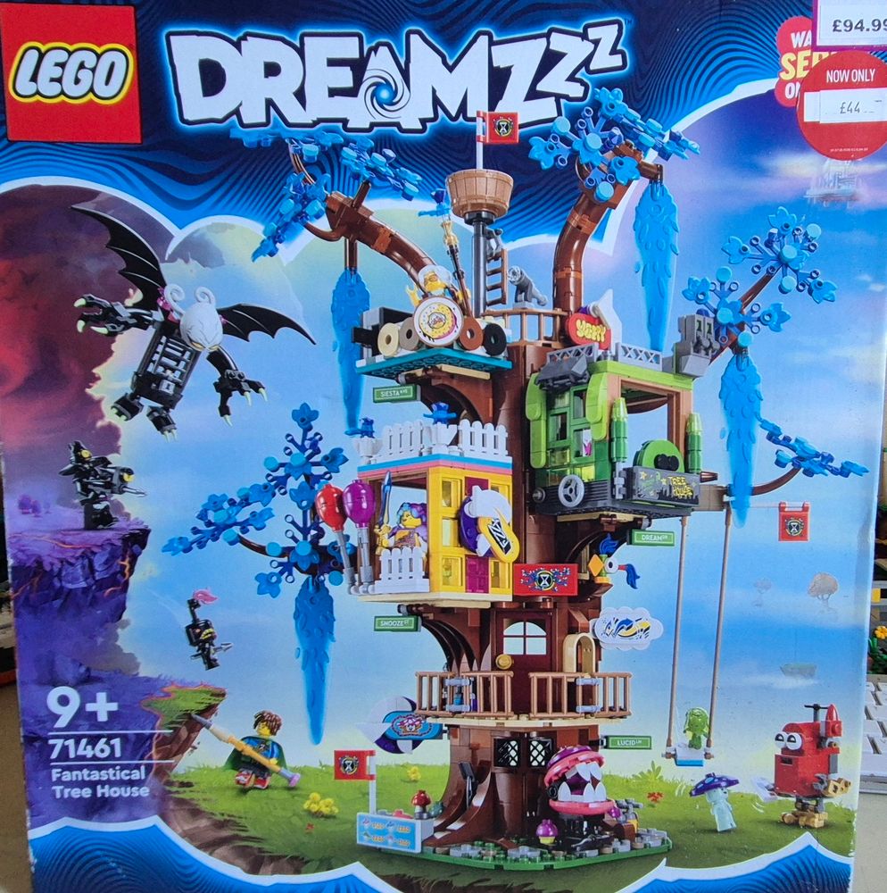 A box of lego, set number 71461 Dreamzzz Fantastical Tree House