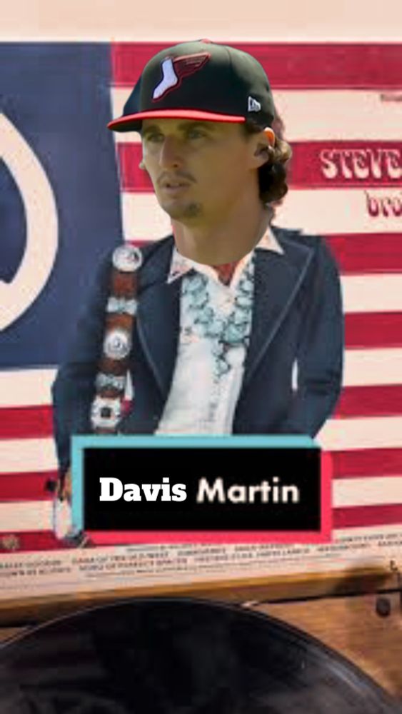 Davis Martin as Steve Martin from 1981’s The Steve Martin Brothers meme, Chicago White Sox, created by EthanKatzsPen 