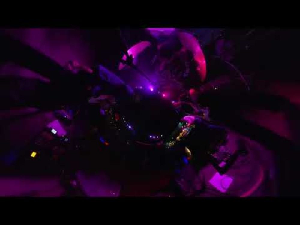 Isaac Challis Eaton || Live at The Emerald of Siam