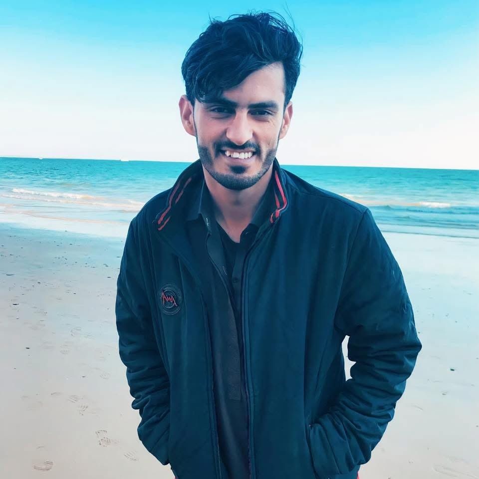 Zubair Baloch, son of Altaf Baloch, is a student from Tijaban, Turbat, who recently graduated in Political Science from the University of Balochistan. He has also been associated with the field of journalism. Zubair had returned home to Hub Chowki during the holidays. However, at around 3 a.m. last night, armed men broke into our house, subjected Zubair to physical abuse, and forcibly disappeared him at gunpoint.

 Given the recent pattern in Balochistan, where enforced disappearances often end in staged encounters and extrajudicial killings, we are deeply concerned that Zubair may face a similar fate at the hands of the state.

In response to his force disappearance, the family of Zubair Baloch has staged protests at Hub Baypass and Hoshap. They are determined to continue and expand the protest until Zubair Baloch is safely recovered. The family remains resolute in their demand for justice and accountability, and they will not rest until their loved one is returned unharmed.

#EndEnforcedDisappearances
#StopBalochGenocide