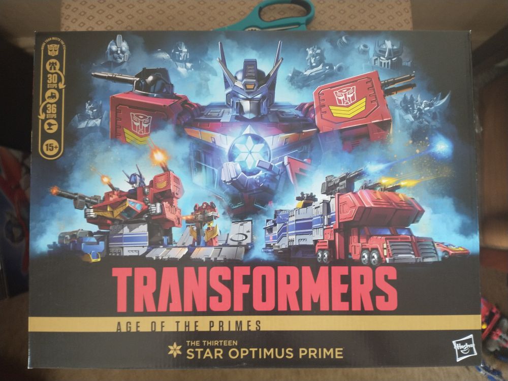 Age of the Primes Star Optimus Prime in box