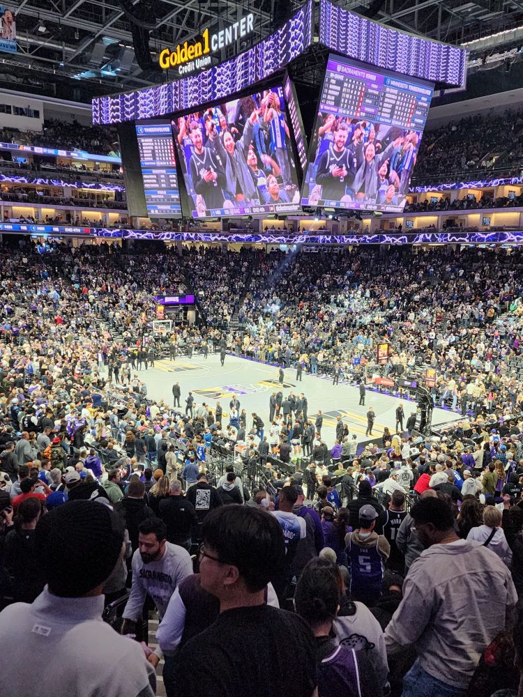 Kings vs Wolves in OT