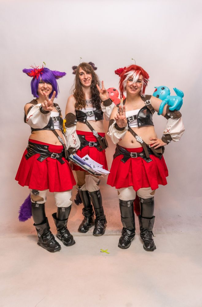 FFXIV three miqote cosplayers